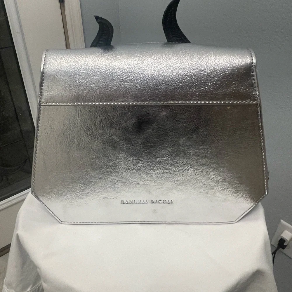 Disney boutique Maleficent bag - Picture 4 of 7